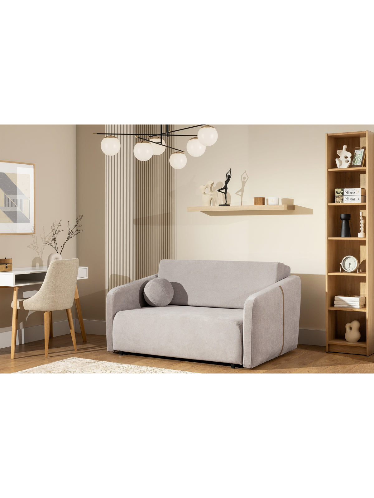 Sofa Zeldia 105 w jasno szarym kolorze z czarnymi nóżkami i funkcją spania