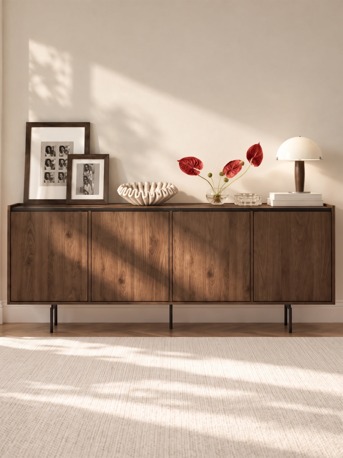 Komoda Zenar 200 cm czterodrzwiowa - orzech elegant / czarny