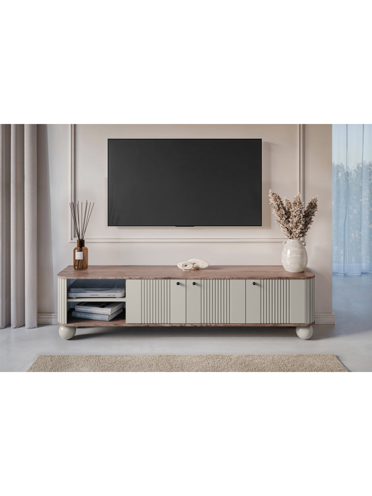 Szafka RTV Vesper 187 cm trzydrzwiowa kaszmir z orzechowym blatem i czarnymi uchwytami